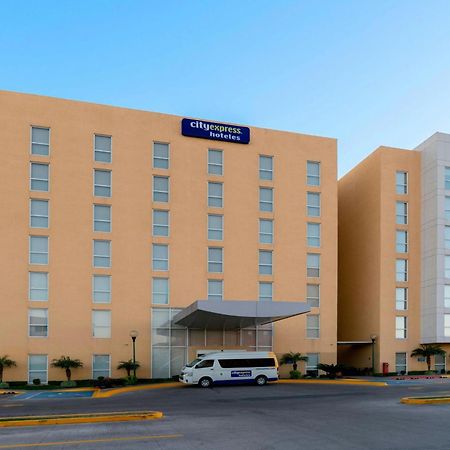 ซิตี้ เอ็กซ์เพรส อกวสกาเลียนเตส ซูร์ Hotel อากวสคาเลียนเทส ภายนอก รูปภาพ